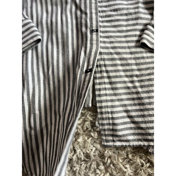 Soft Surroundings Asymmetrical Button Down Tunic Top Large Striped Laggenlook - Picture 8 of 12